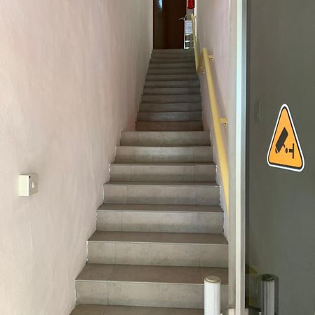 איפוה Hotel Bajet Pulai מראה חיצוני תמונה
