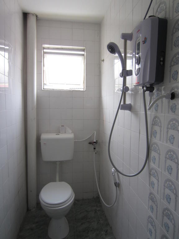 איפוה Hotel Bajet Pulai חדר תמונה