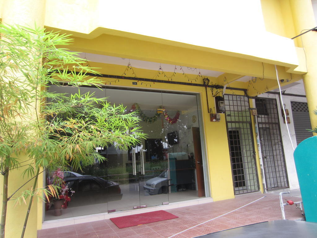איפוה Hotel Bajet Pulai מראה חיצוני תמונה