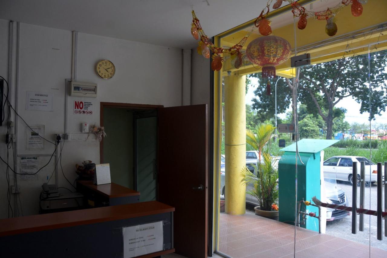 איפוה Hotel Bajet Pulai מראה חיצוני תמונה