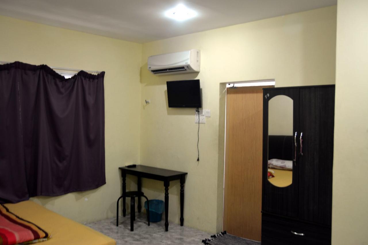 איפוה Hotel Bajet Pulai מראה חיצוני תמונה