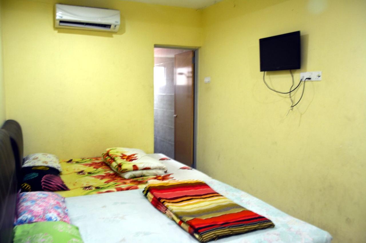 איפוה Hotel Bajet Pulai מראה חיצוני תמונה